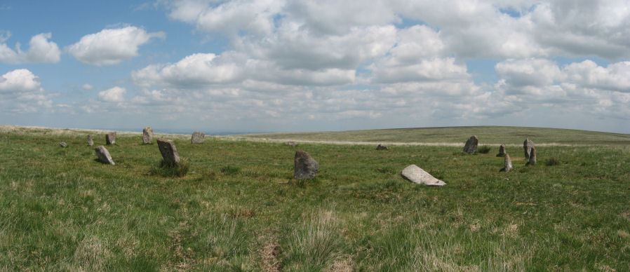 Little Hound Tor (or White Moor) Stone Circle