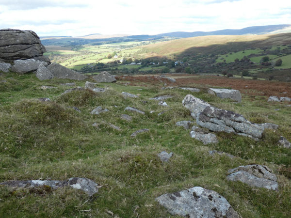 Yar Tor Tor Enclosure