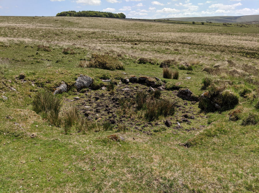 Lower Cherrybrook Bridge Round House